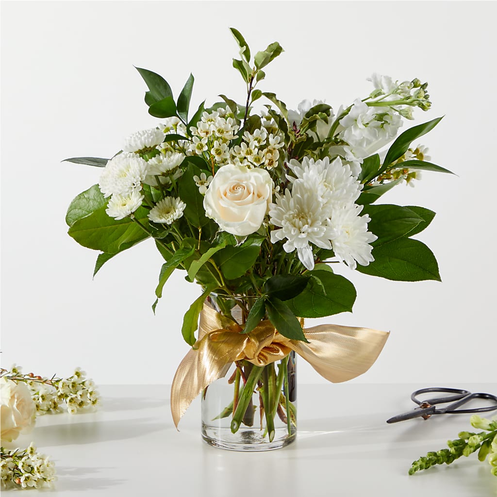 New Beginnings – A Florist Original – Gateway Florist, Rockwood TN