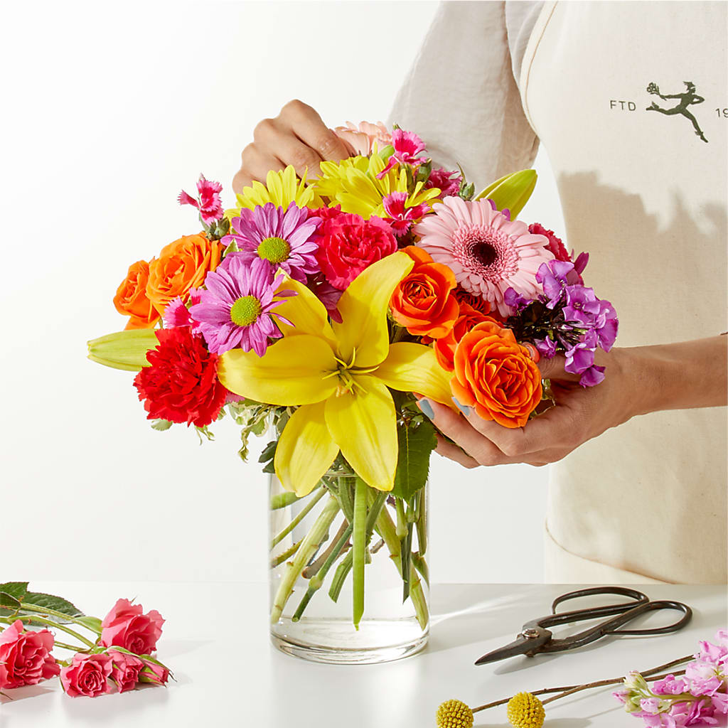 Cue the Confetti - A Florist Original – Gateway Florist, Rockwood TN