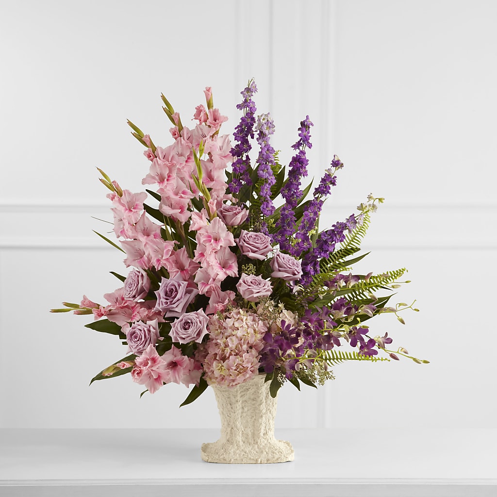 Flowing Garden Arrangement – Gateway Florist, Rockwood TN