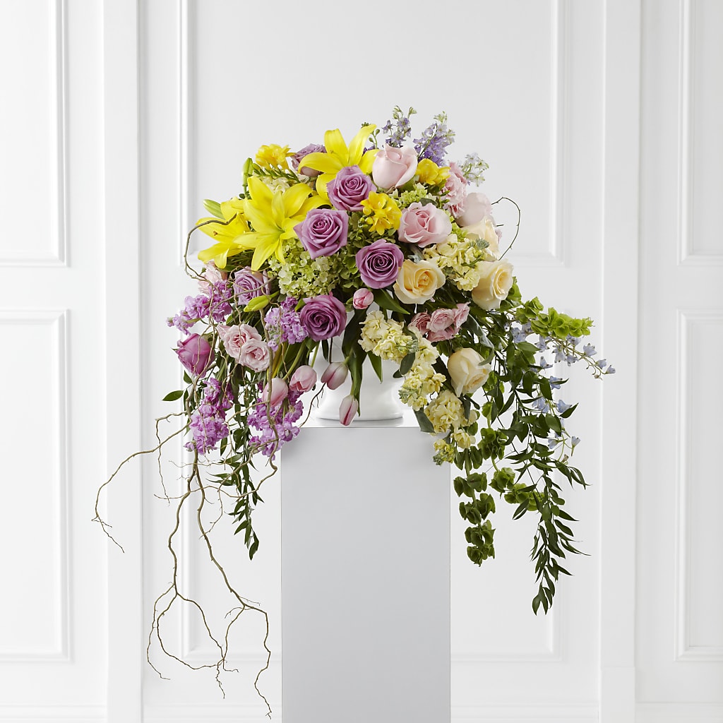 Display of Affection Arrangement – Gateway Florist, Rockwood TN