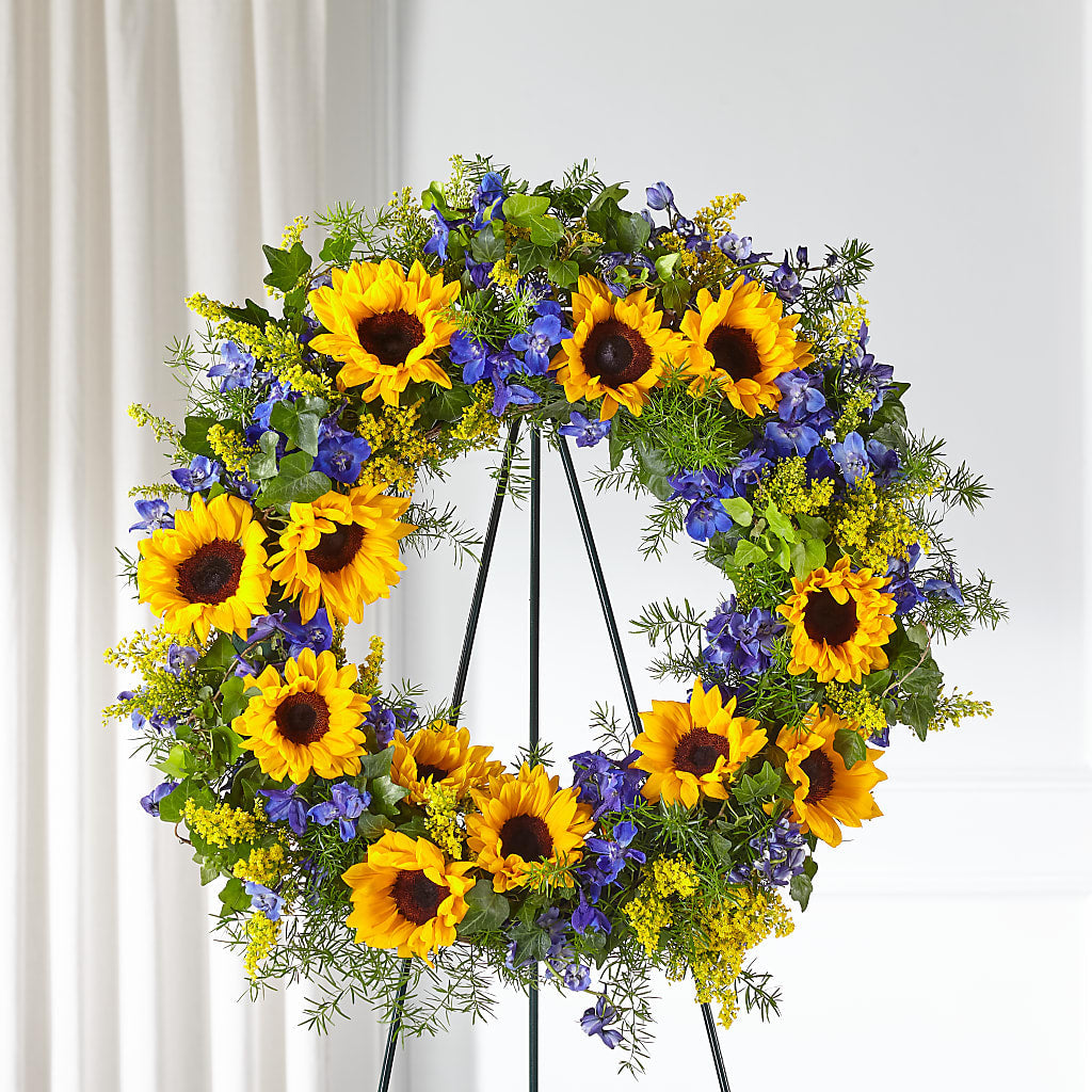 Bright Rays Wreath – Gateway Florist, Rockwood TN