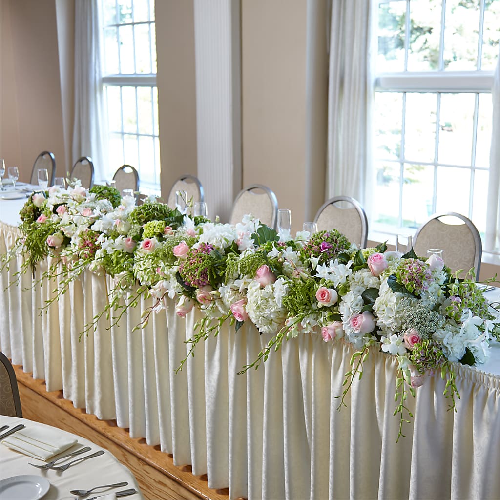 State of Joy Head Table Arrangement – Gateway Florist, Rockwood TN