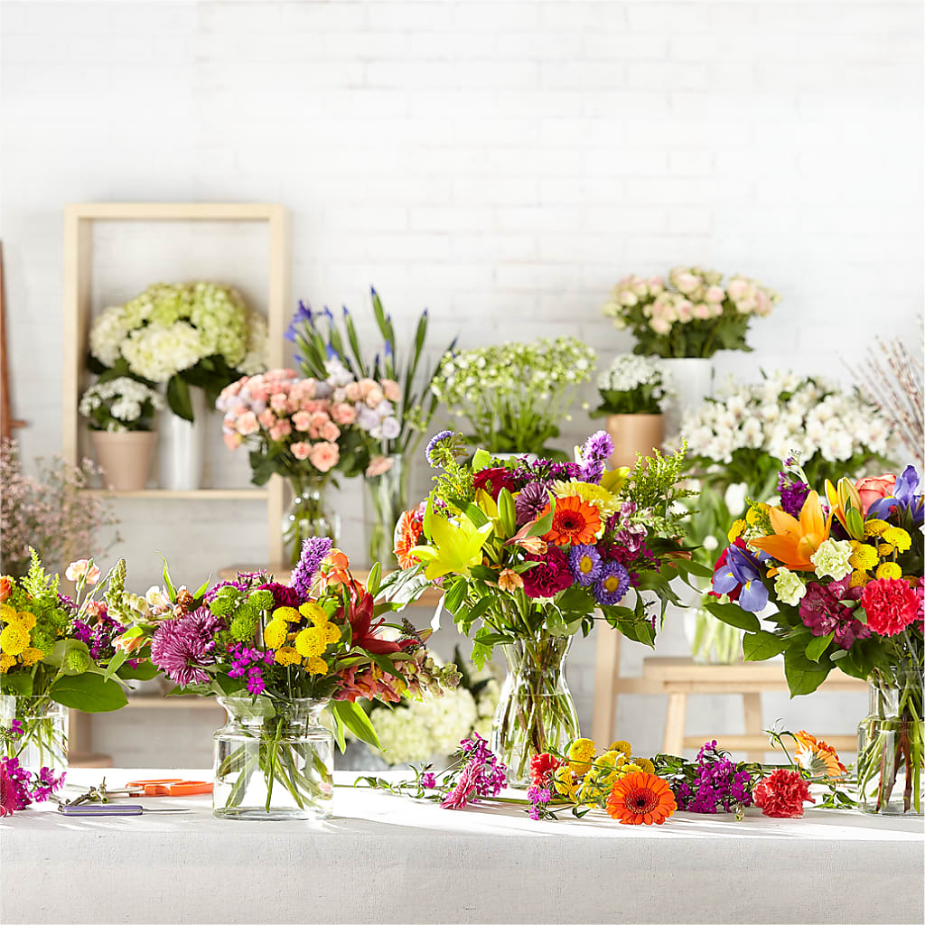 Bold & Bright – A Florist Original –  Gateway Florist, Rockwood TN