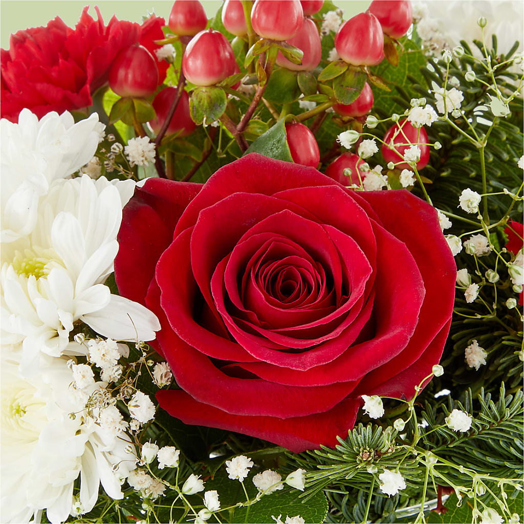 Chance of Flurries Bouquet –  Gateway Florist, Rockwood TN