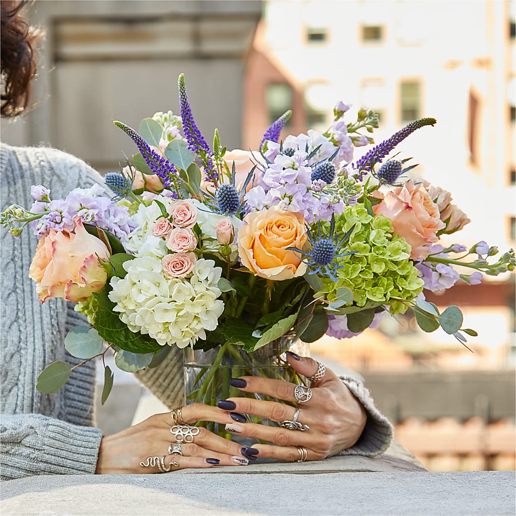 Porch Swing Bouquet –  Gateway Florist, Rockwood TN