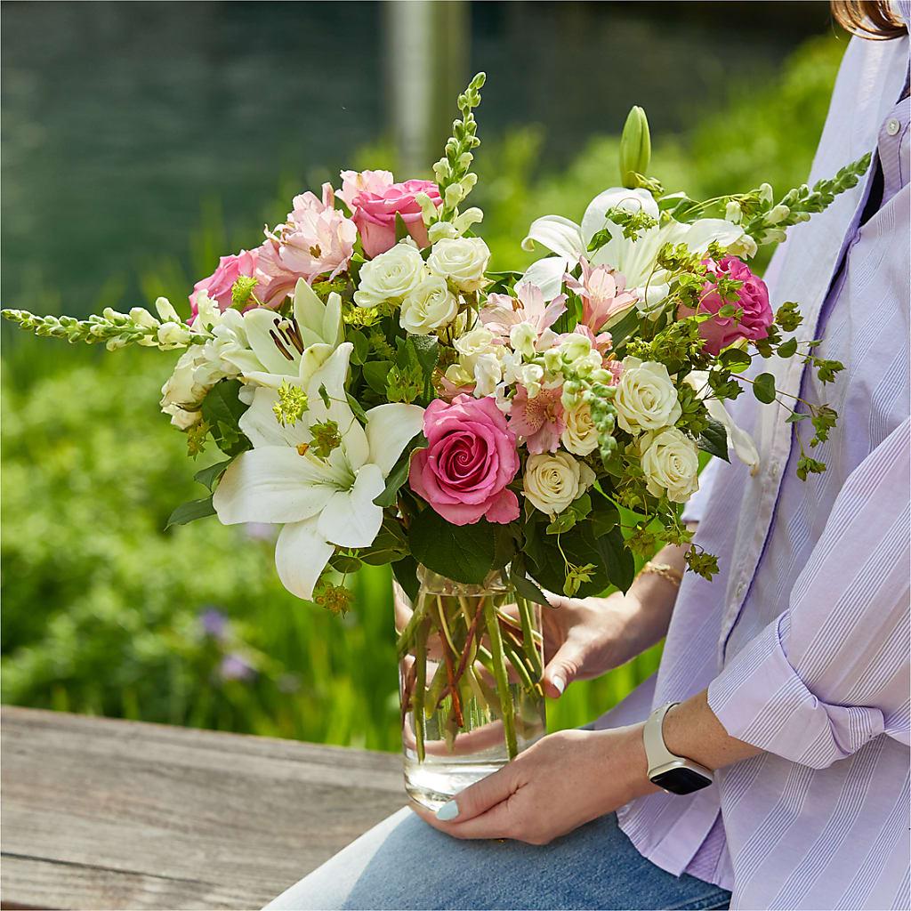 Fondly Bouquet –  Gateway Florist, Rockwood TN