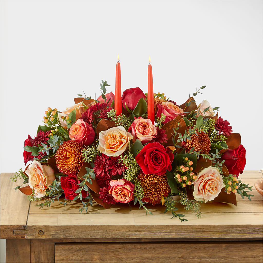 Gather Near Centerpiece –  Gateway Florist, Rockwood TN