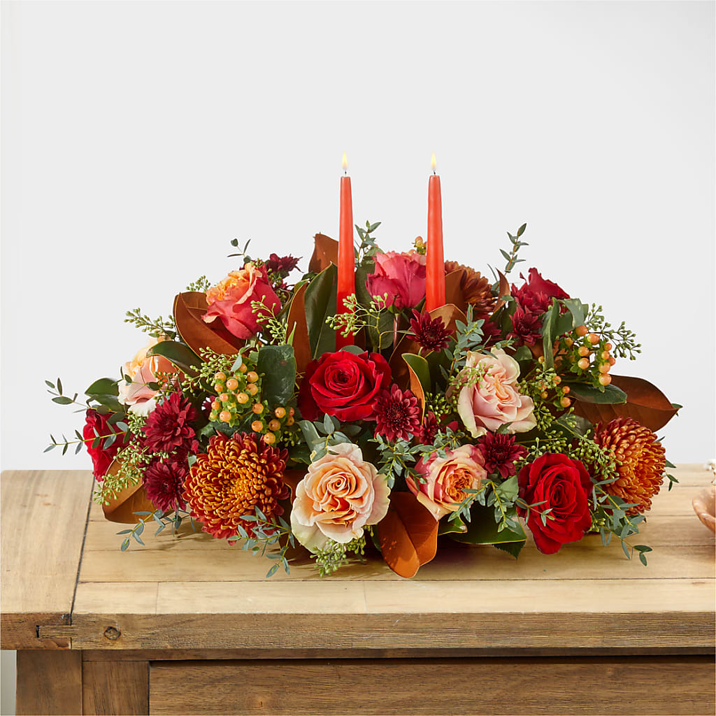 Gather Near Centerpiece –  Gateway Florist, Rockwood TN
