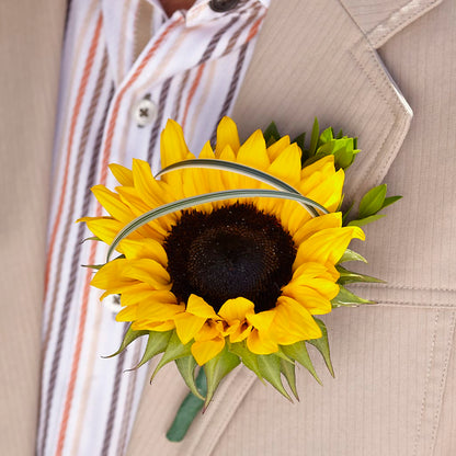 Free Spirit Boutonniere –  Gateway Florist, Rockwood TN