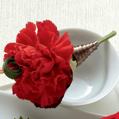 Red Carnation Boutonniere –  Gateway Florist, Rockwood TN